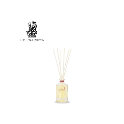 Que mây tán hương khách sạn 5* The Ritz-Carlton Hotel