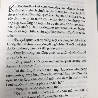 Tiểu thuyết văn học kinh điển Giết Con Chim Nhại của Harper Lee (bìa mềm tặng kèm bookmark)