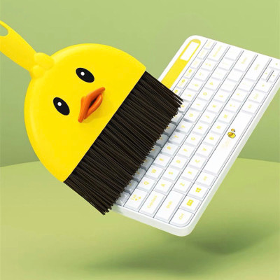 Chổi quét bụi bàn thờ mini đa năng  kèm ky hốt rác có lỗ treo lên  , được kết dày giúp  làm sạch bụi bẩn nhanh chóng ,dễ dàng gom bụi ở những khe nhỏ phù hợp cho mọi nơi trong nhà 