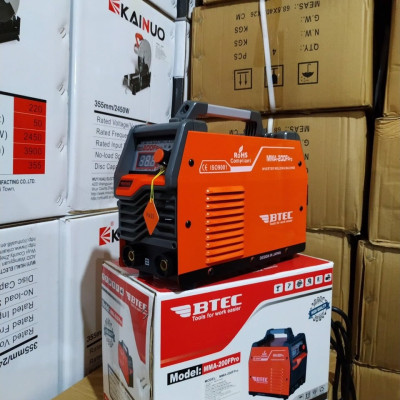 MÁY HÀN QUE BTEC MMA 200F-PRO (CHUYÊN HÀN QUE 3.2, CÓ ĐỒNG HỒ)- HÀNG CHÍNH HÃNG