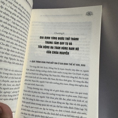 QUÁ TRÌNH KHAI PHÁ VÀ XÁC LẬP CH.Ủ QUYỀN CỦA VIỆT NAM TRÊN VÙNG ĐẤT NAM BỘ (THẾ KỶ XVII – XIX) - Nguyễn Quang Ngọc - NXB Chính Trị Quốc Gia Sự Thật.