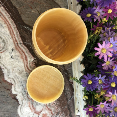 Thố đựng trà, trầm đá ngọc hoàng long - Cao 20 cm