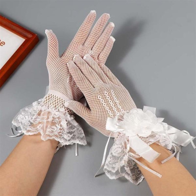 Găng tay cô dâu lưới đính hoa voan cổ tay bèo mẫu mới 2024