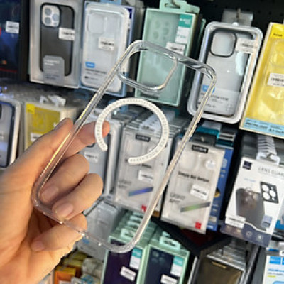 Ốp lưng dành cho  iPhone 14 Pro Max Rock hỗ trợ sạc không dây- Hàng chính hãng