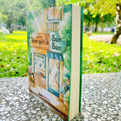 Sách Văn Học - Tiệm Giặt Ủi Bon Bon - Jiyun Kim (Kyon Kyeon & Nguyễn Thủy dịch)