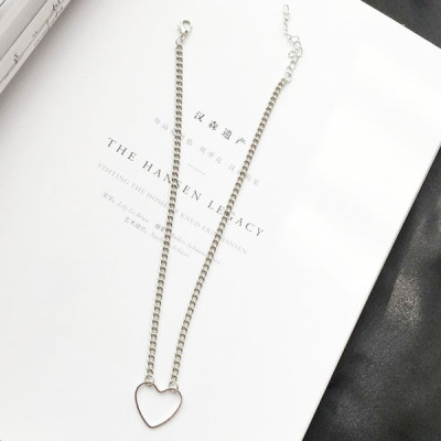 Vòng cổ choker trái tim mảnh xinh xắn