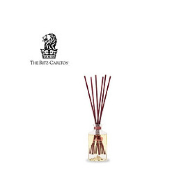 Que mây tán hương khách sạn 5* The Ritz-Carlton Hotel