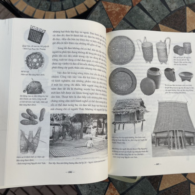 VĂN MINH VẬT CHẤT CỦA NGƯỜI VIỆT - Phan Cẩm Thượng – Zenbooks - Nxb Thế giới