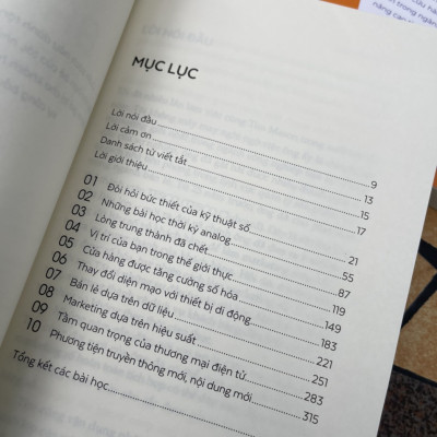 BÁN LẺ HỢP KÊNH - Bí quyết kết hợp thành công giữa kinh doanh truyền thống và trực tuyến - Tim Mason , Miya Knights – Nhã Nam