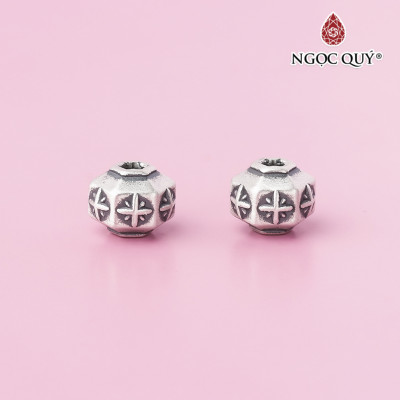 Charm bạc lục giác họa tiết chữ thập xỏ ngang - Ngọc Quý Gemstones
