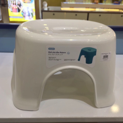Ghế Nhà Tắm Notoro Inochi Nhựa Cao Cấp Chắc Chắn, Có Đệm Cao Su Chống Trơn Trượt , Chiều Cao Phù Hợp Cho Mẹ Và Bé Hàng Xuất Nhật - Chính Hãng ( Tặng kèm khăn kau Pakasa)