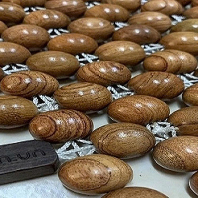 Chiếu Hạt Gỗ Hương Cao Cấp - Kích Thước 1,2mx1,9m hạt 1.6cm ( video , hình thật )