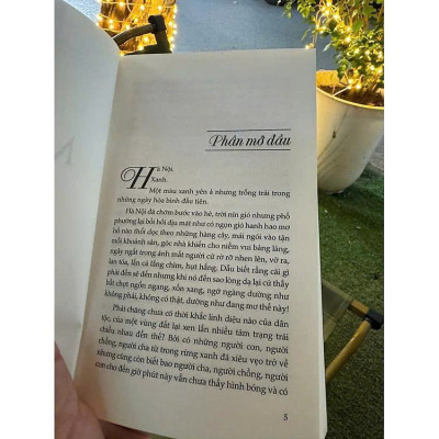 [Ấn bản kỷ niệm 80 năm Cách mạng tháng Tám và Quốc khánh 2/9] MƯA ĐỎ – Chu Lai – Vietnambook