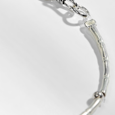 Vòng Tay Bạc 1 Hạt Đá Thạch Anh Tím Phối Charm Bàn Tay Hamsa Bạc