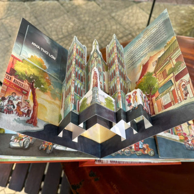 (Bìa cứng - Sách Pop-Up dựng hình 3D) HÀ NỘI NGÀN NĂM KÝ ỨC – Nhiều tác giả – Minh hoạ: Cloud Pillow Studio – NXB Kim Đồng