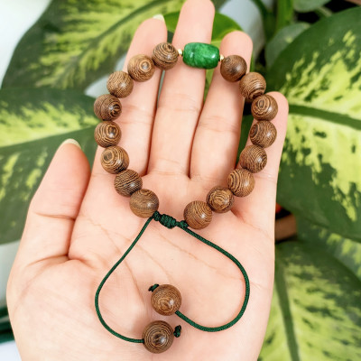 Vòng tay phong thủy hạt gỗ tròn mix 1 hạt đá thiên nhiên và bi bạc kết dây thủ công