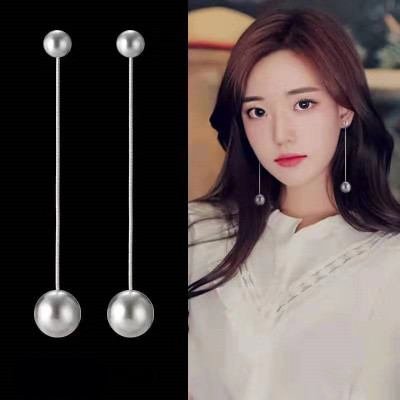 Set vương miện cô dâu, bông tai ngọc trai dài và lúp voan cài tóc cô dâu xinh đẹp