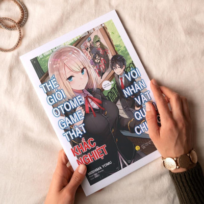 Sách - Thế Giới Otome Game Thật Khắc Nghiệt Với Nhân Vật Quần Chúng - Tập 1 - AZ Việt Nam