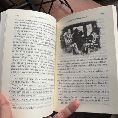 ALICE Ở XỨ SỞ DIỆU KÌ & ALICE Ở XỨ SỞ TRONG GƯƠNG – Lewis Carroll – Lê Thị Oanh dịch – Đông A