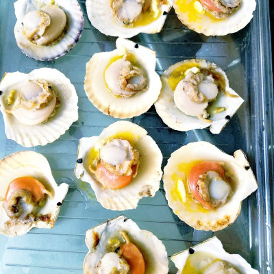 Sò điệp nữa mảnh ( size : 15-20  con)- 1 kg