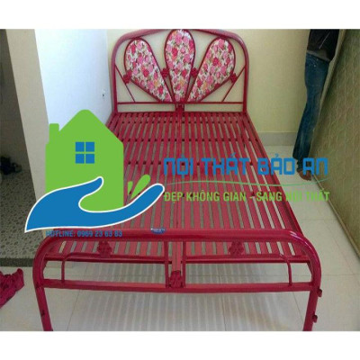 Giường sắt  1m8 x 2m màu đỏ