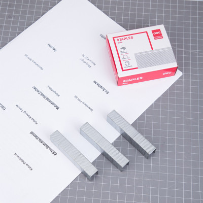 Hộp Đinh Ghim Dập 23/23 Deli 14 (Dập Được 210 Tờ)