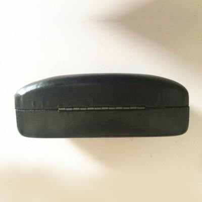 Bộ 2 hộp đựng mắt kính kiểu dáng bánh mì