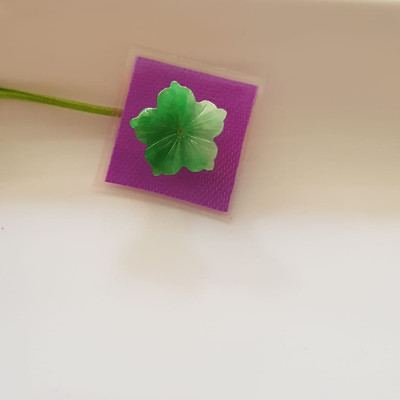 Mặt dây chuyền Mới Đẹp Bông Mai Xanh Lý đậm lam trắng bóng đẹp Đá cẩm thạch thiên nhiên Size 14mm x dầy 3mm Nữ bọc vàng làm mặt dây chuyền, mặt nhẫn đeo đẹp ạ