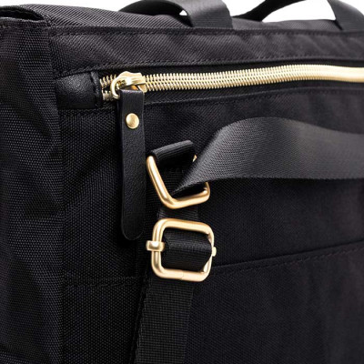 Balo Nữ SOLO Austin Hybrid Tote Ngăn laptop 13.3 inch màu đen phối phụ kiện mạ vàng Mã EXE803 Bảo hành 5 năm chính hãng