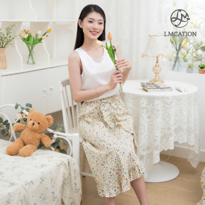 Đồ mặc nhà LMcation - Áo cổ tròn Mary Trắng kem & Chân váy bèo hoa nhí LMcation Camila