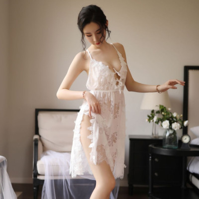 Đầm ngủ gợi cảm kèm quần chip