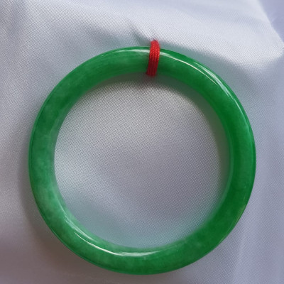  Vòng tay nữ đá cẩm thạch Lý Đậu 48mm Size vòng 48mm x cọng 7mm xanh ngọc bông đậu Nữ tay nhỏ 30kg - 48kg đeo ạ