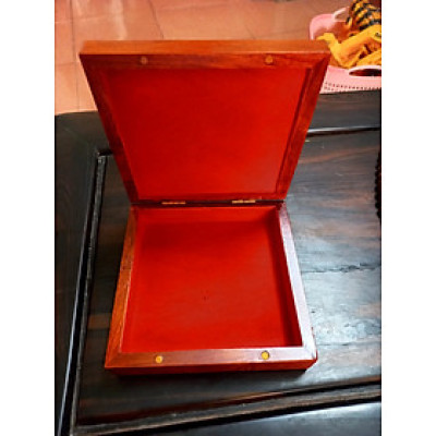 Hộp đựng vòng gỗ sưa đỏ ,đồ trang sức ,phong thủy bằng gỗ hương cao cấp kt 13×13×4cm