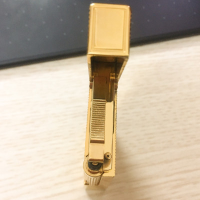 Vỏ Hột Quẹt Bật Lửa Upon Gas Đá D98V Họa Tiết Kẻ Hoa Đẹp Độc Lạ - Dùng Gas Đá Cao Cấp