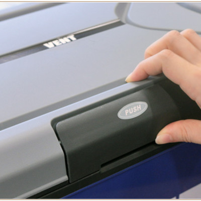 Thùng đá giữ nhiệt đa năng Vent Master Cool, tặng kèm set 16 túi Zip - nội địa Nhật Bản