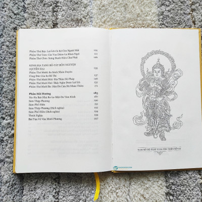 Kinh Địa Tạng Bồ Tát Bổn Nguyện - bản cao cấp, màu vàng (Bookcity)