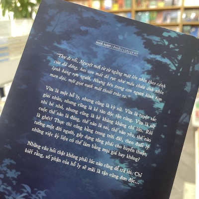 Sách - Yêu hồ kỳ nữ (Nhã Nam HCM)