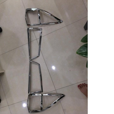 Ốp đèn pha và hậu innova 2016-2018