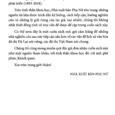 Đà Lạt Bên Dưới Sương Mù