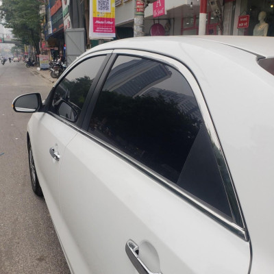 Nẹp Chân Kính Inox Dành Cho Xe Kia Cerato 2019 2020 mẫu inox - 4 chi tiết