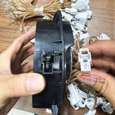 Dây Loa Plug And Play Dành Cho Xe Vinfast VF3 / VF5 độ Loa 5 inch, 6.5 inch Giắc Loa giữ nguyên bản cho xe