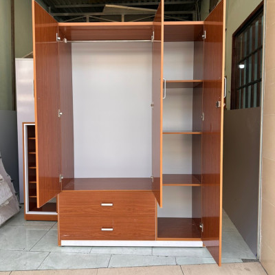 Tủ áo 3 cánh Juno Sofa loại tốt MRC 1m25 x 1m85