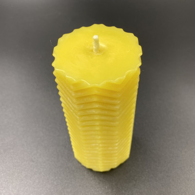 Nến Sáp Ong 59 Giờ Kèm Dĩa Gỗ Dừa 10cm : Khử Mùi Hôi Phòng, Làm Sạch Không Khí, Thơm Nhẹ Mùi Mật Ong - HÀNG CHÍNH HÃNG