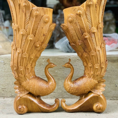 Đôi chim công cắm hoa tranh trí nghệ thuật bằng gỗ bách xanh kt cao 50×20×18cm