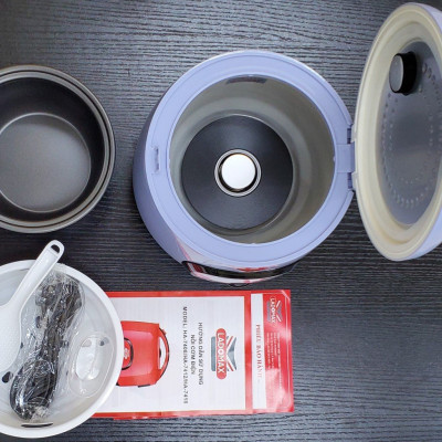 Nồi cơm điện 1.2L Ladomax HA-7412 lòng niêu nấu cơm chín đều, có xửng hấp, cho 2 - 5 người ăn - Hàng chính hãng