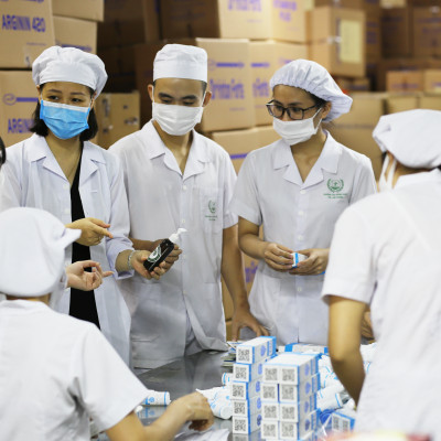 Dầu gội thảo dược Làng Tôi - Thương hiệu Việt - Bản sắc Việt