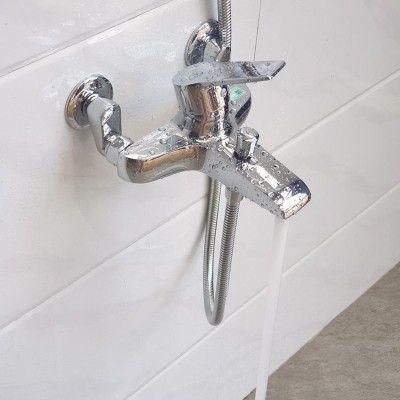 Củ sen nóng lạnh Đồng mạ Chrome Eurolife EL-AZA01 (Trắng bạc)