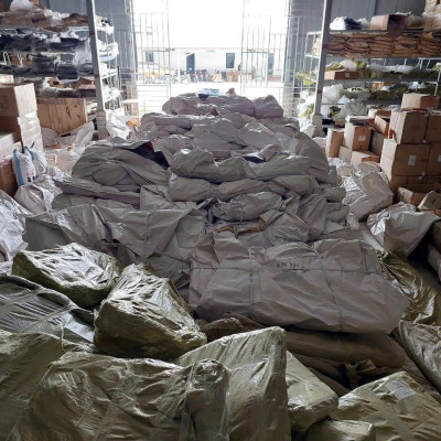 Thảm ô tô sd1 2 lớp dạng lưới lục giác Vinfast VF8 2023+  màu đen - bề mặt cao su siêu sạch - Macsim