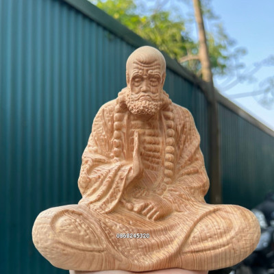Tượng đạt ma sư tổ ngồi thiền bằng gỗ ngọc am thơm phức kt 15×14×9cm