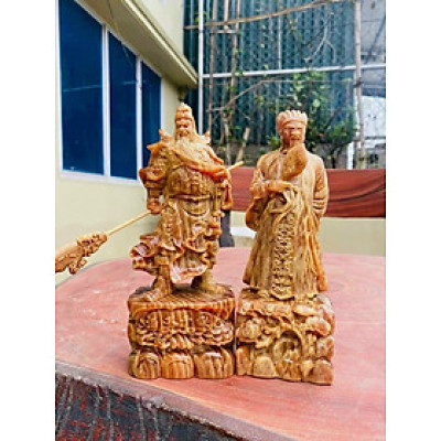 Cặp văn võ song toàn khổng minh và quan công bằng gỗ huyết long mọng dầu kt cao 20cm